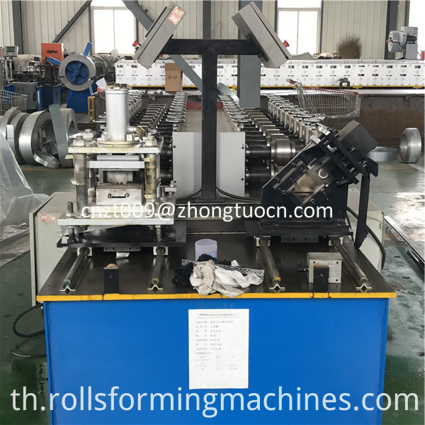 เหล็กม้วนชัตเตอร์ประตูเครื่องขึ้นรูป 10 steel shutter door roll forming machine 10